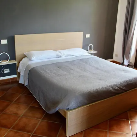 In Casetta * Монфорте-д'Альба